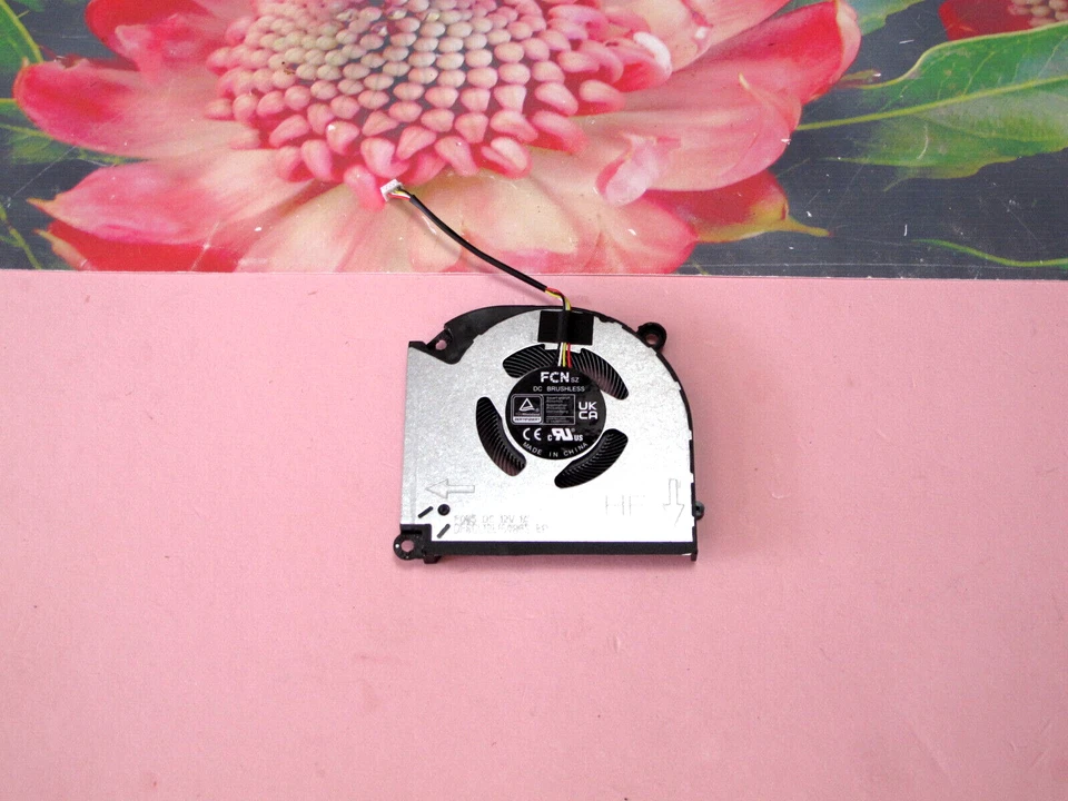 PREMIUM Lüfter Clevo Medion FCN DFSCL12E16486S EP Grafik passt nur für " FQK5 " !!!!