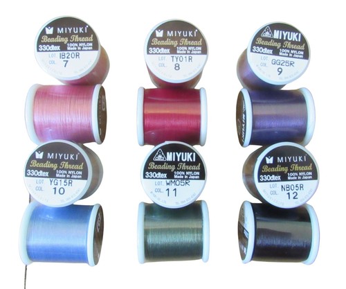 Hilo de cuentas de joyería de nailon Miyuki 330dtex talla B 50 m carrete, bobina de 1 55 yardas - Imagen 14 de 29