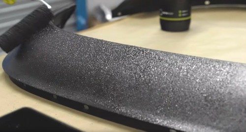 U-Pol Raptor Kit Vernice Protettiva bedliner 1L+ Pistola - NERO - Imagen 9 de 9