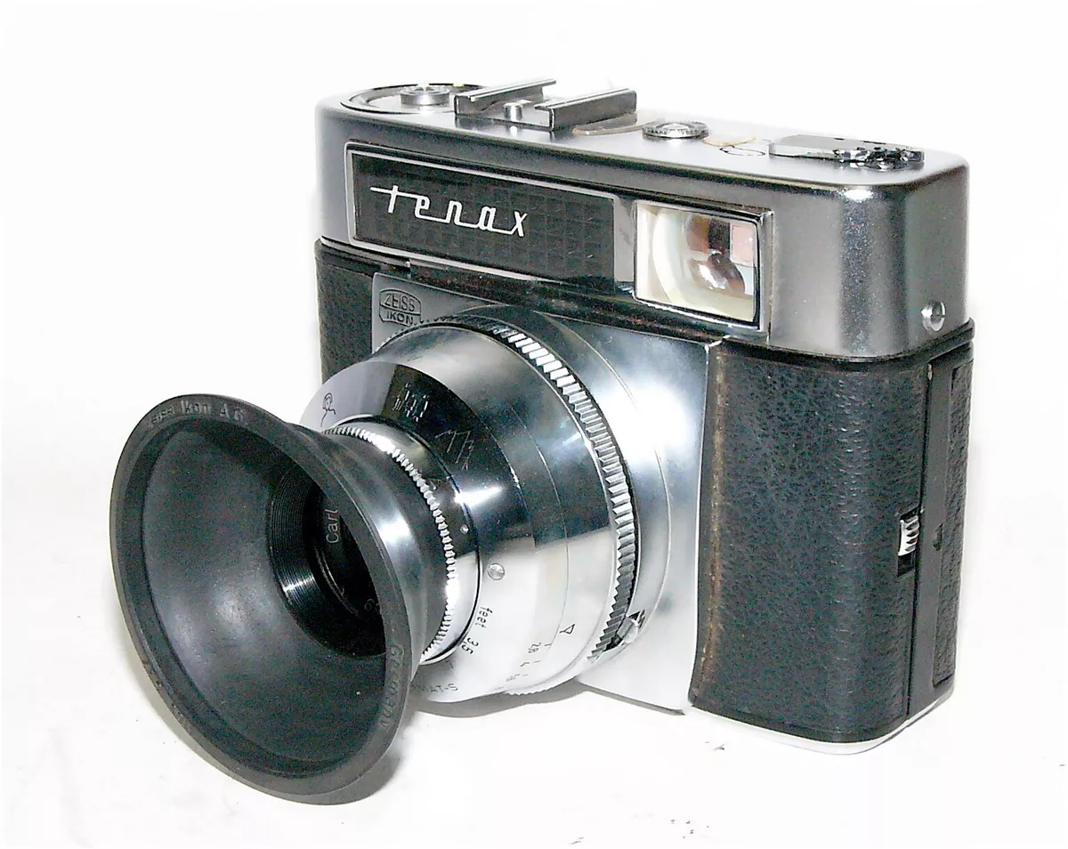 Zeiss Ikon Tenax 35mm Film Camera