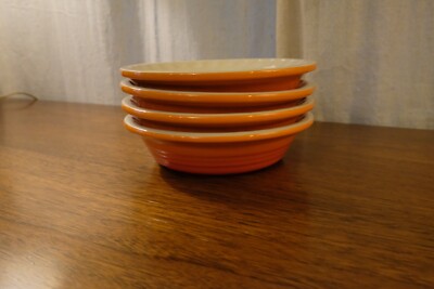 Le Creuset pieces of 6