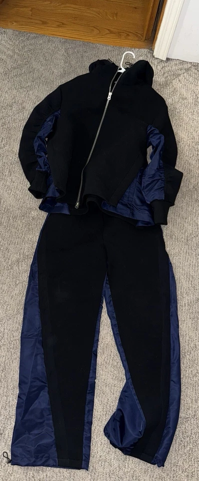 Chándal para mujer Zara azul marino negro con cordón talla 26/S/M Foto 2 de 4