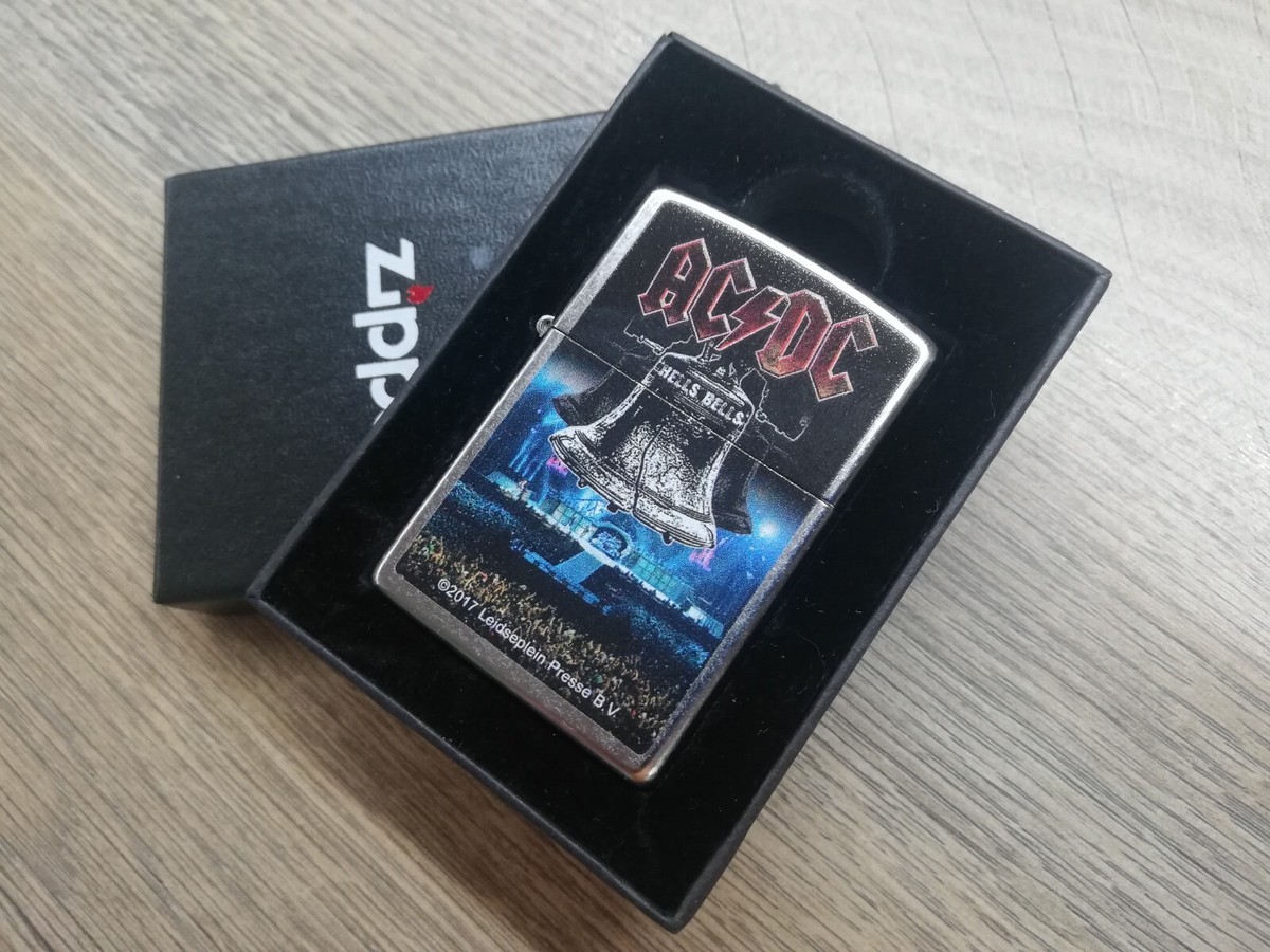 NEW RARE 2022 ZIPPO LIGHTER LICENSED ROCK N ROLL BAND AC/DC