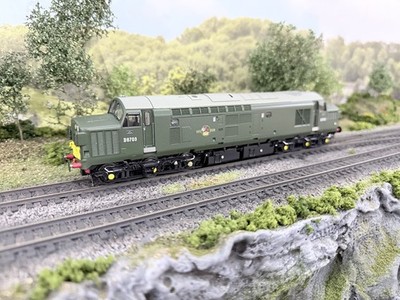 RARE Limited Edition Accurascale OO Gauge Class 37 BR Green D6703 ACC-2301 MIB