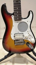 Guitarra eléctrica Fender Japan St-Champ