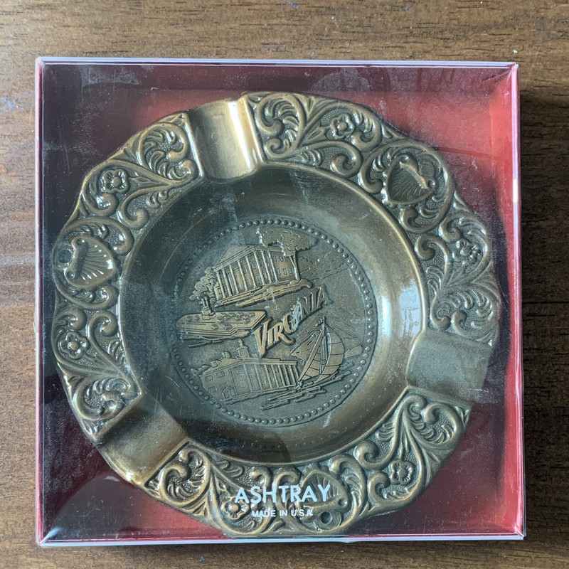 Virginia State Souvenir Ashtray Made in USA in Red Box