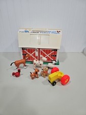 Vintage 1967 Fisher Price Little People Play Family Farm Barn 915 Real Clean