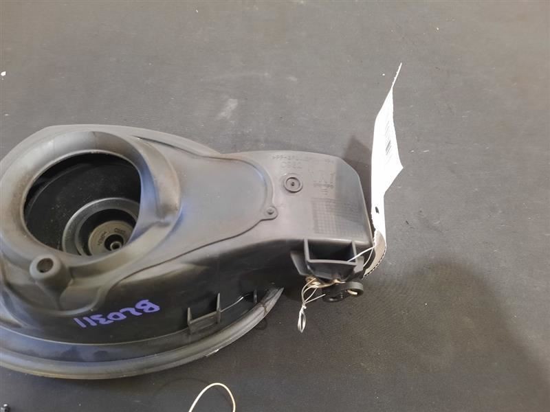 15 2015 MASERATI GHIBLI OEM FUEL FILLER DOOR GRAY 