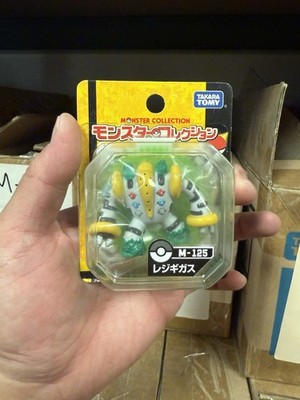 Takara Tomy Pokemon Monster Collection M-125 Regigigas Figure Brand New Rare