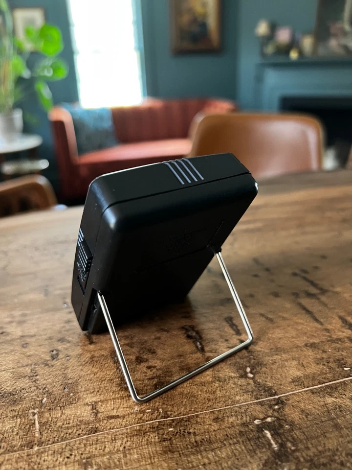 Metrónomo de cuarzo Qwiktime - Probado funcionando - ¡Todavía mantiene el ritmo! Foto 3 de 4