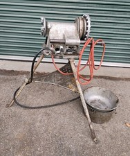 RIDGID 300 PIPE THREADER THREADING MACHINE W/ STAND & OILER