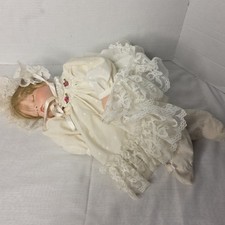 Vintage Porcelain Sleeping NewbornLifelike Weighted Christening Gown '91 JOJO