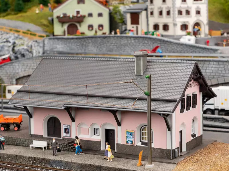 Gare de Lavin FALLER 110134 maquette HO facile à monter pour réseau ferroviaire