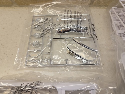 Revell 72 Hurst Olds Oldsmobile Cutlass 442 Convertible 2N1 !!Sealed ...