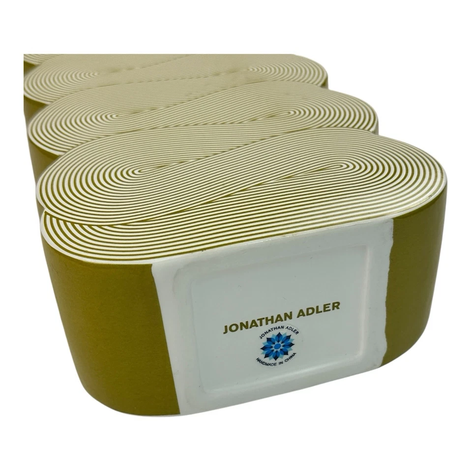 "Jonathan Adler - Jarrón Pompidou ocre 11,7"" verde" Foto 2 de 4