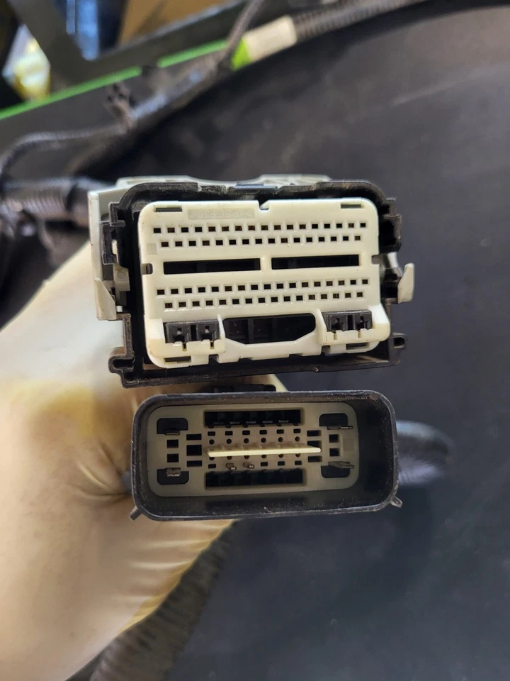 Ford F-250 2011-2014, Raptor, arnés de cableado del motor 6,2 L Foto 2 de 4