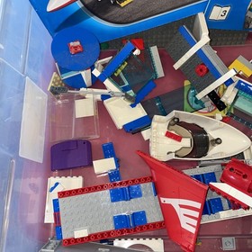 LEGO 3182 Airport Center Good Condition and Instructions Dusty Incomplete