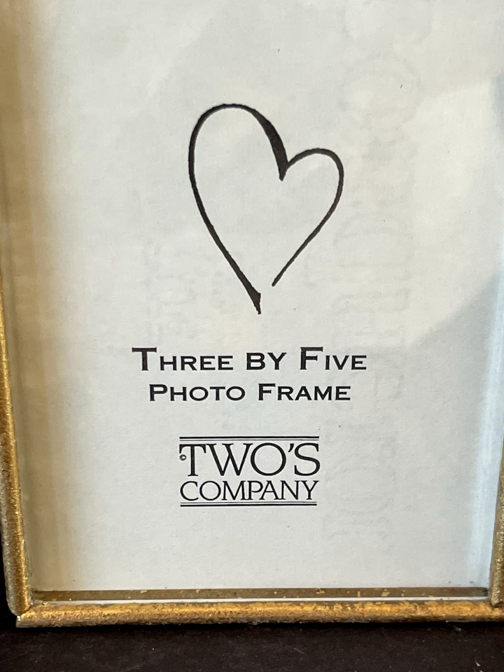 Marco de fotos dorado antiguo de Twos Company con corazones 3x5 5x5,75 en general nuevo Foto 2 de 3