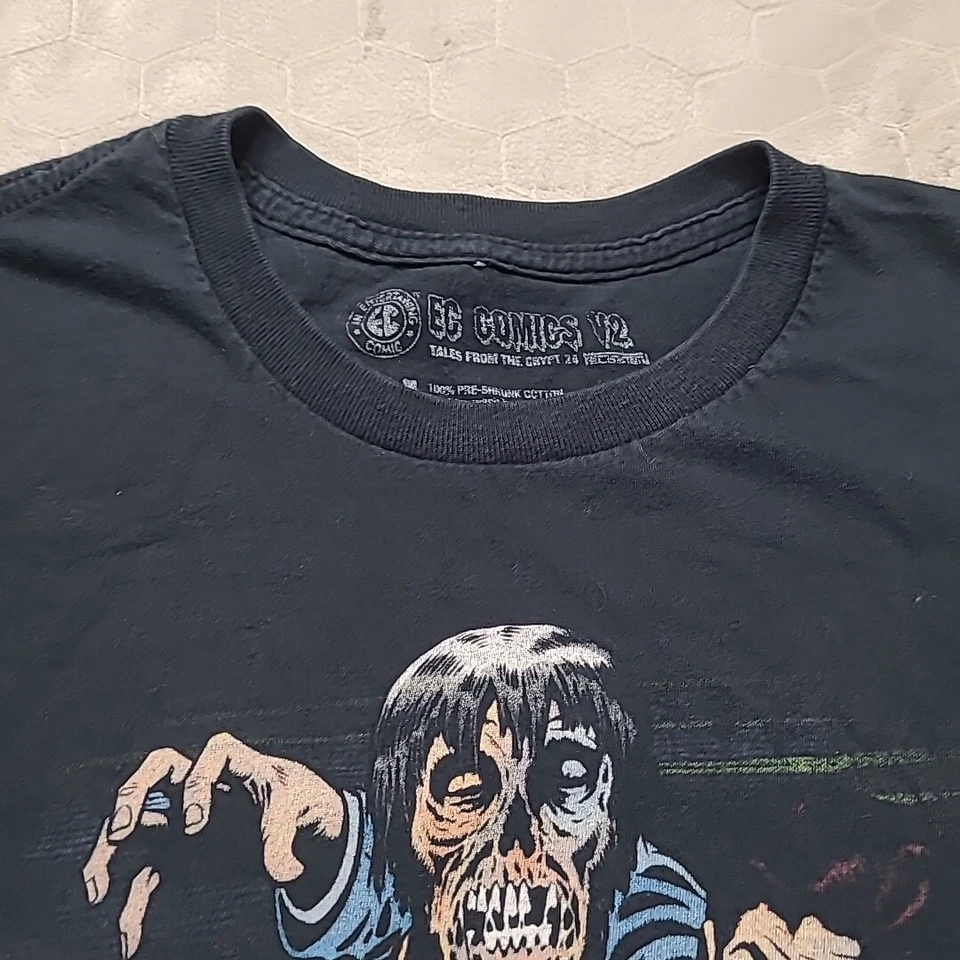 Tales From The Crypt 24 Fright Rags EC Zombie 2014 Shirt S Small Quicksand - Image 4 of 4