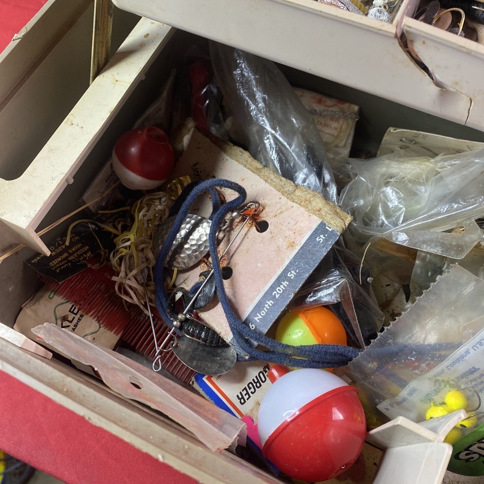 Grandpas 1960-70's Vintage PLANO 1500 3 Tray Tackle