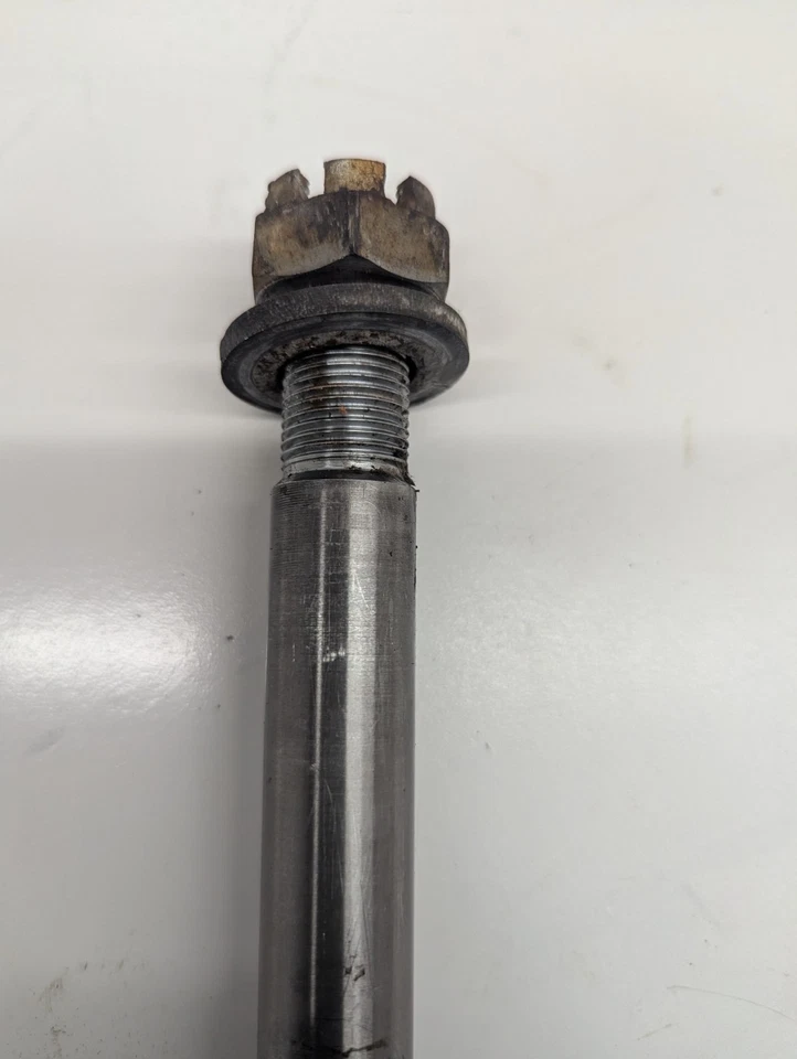 1978-1979 Yamaha Xs1100!Rear Wheel Axle OEM 1978-1979 - Image 3 of 4