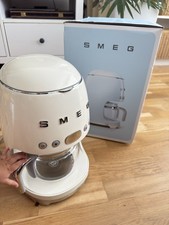 SMEG White Filter Coffee Machine 10 Cup for Ground Coffee with Glass Pot