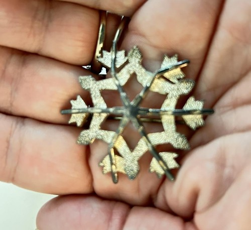 Vintage Eisenberg Ice snowflake pin signed brooch silvertone - Picture 3 of 4