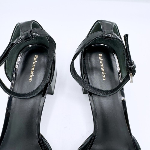 Reformation Mallori Closed Toe Heels - Picture 11 of 14
