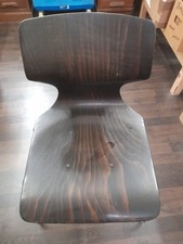   ZWEI Stühle stapelbar, Schwarz, verchromte Beine  