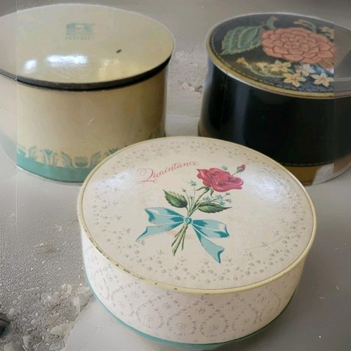 3 Vintage Avon Vanity Box Retro Dusting Powder Container Mid Century Decor Empty