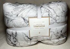 Pottery Barn Teen Recycled Marble Microfiber Pintuck Comforter Full/Queen