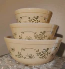 Vintage Pyrex Shenandoah Mixing Bowls 401, 402 & 403 Nesting Bowl Set Of 3