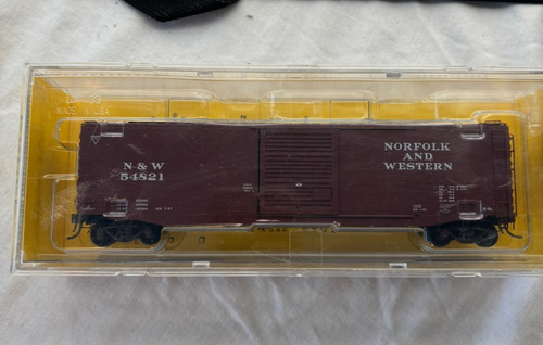 Kadee HO escala 6005 - 50' PS-1 Boxcar Single 9' Youngstown N & W Rd#54821 | Zustand: New