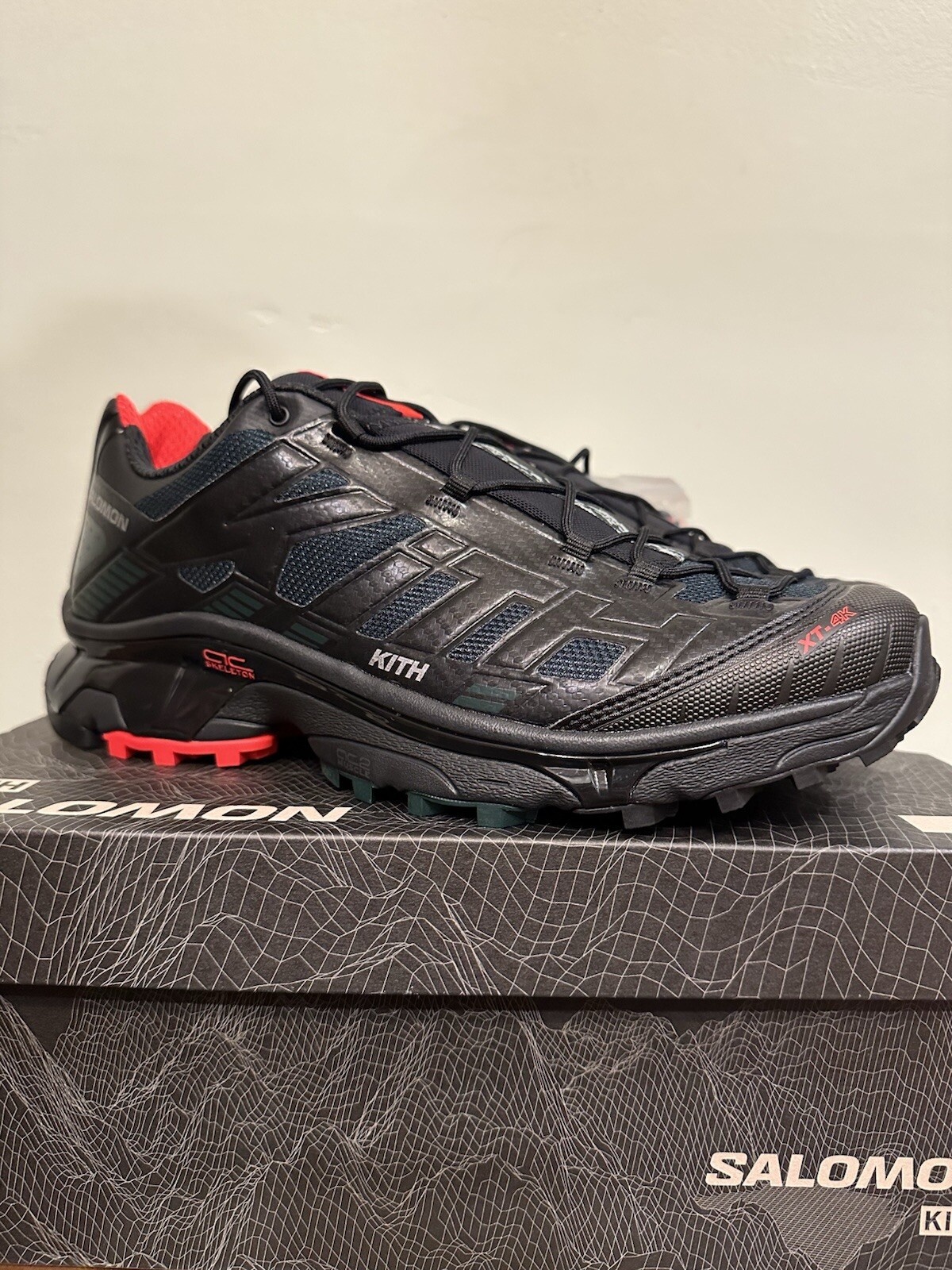 Kith for Salomon XT 4K uomo taglia 10 5 nero scarabeo rosso fuoco nuovo con scatola