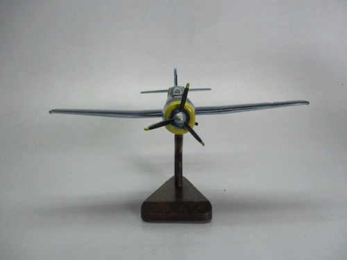 TBF Avenger TBM Grumman Aircraft Desktop Kiln Dry Mahogany Wood Model Small New - Picture 2 of 6
