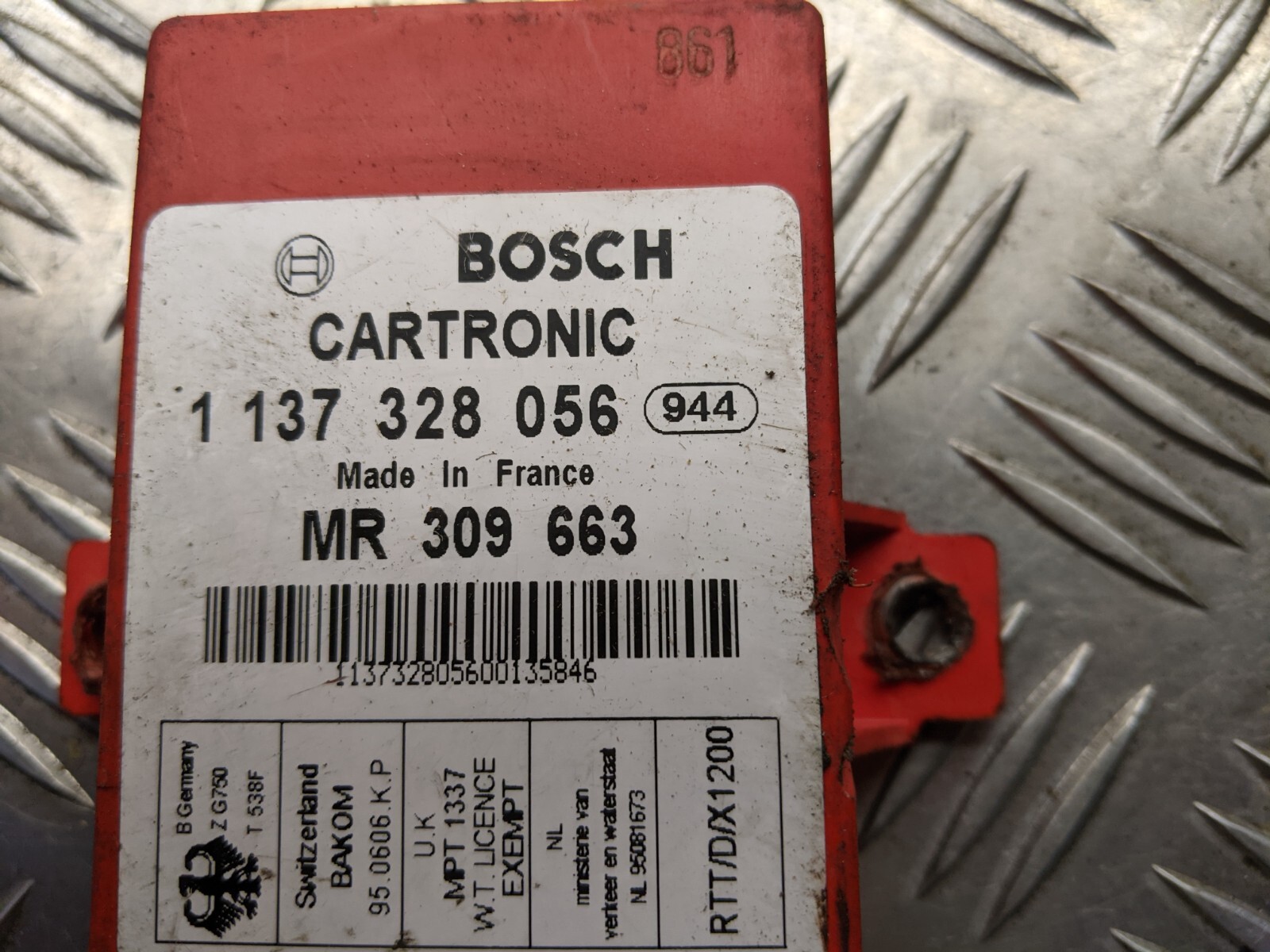 M827 Mitsubishi ECU Control Module Unit 1137328056 for sale online  