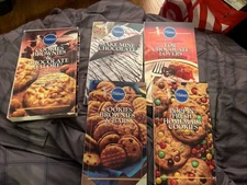 Vintage Cookies Brownies Chocolate Galore Cookbook Lot x 4 Pillsbury Recipe 1993