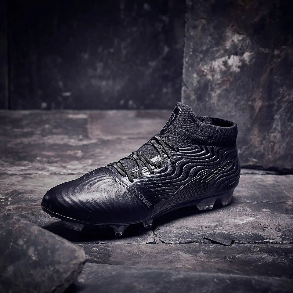 18.1 clearance football boots