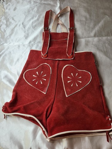 VINTAGE 1960s CHILDS LEDERHOSEN SHORTS LEATHER SUEDE RED HEARTS GERMAN UNISEX