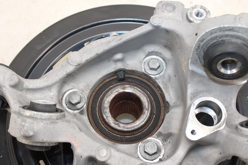 2014-2019 Cadillac CTS AWD junta traseira direita/eixo fabricante de equipamento original JB130 - Imagem 2 de 4