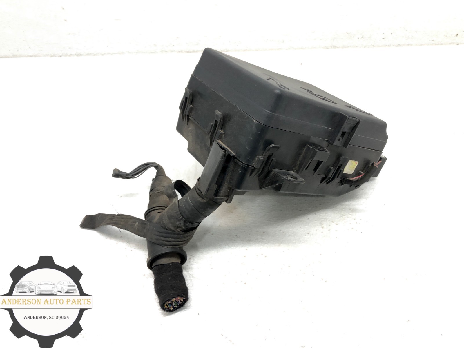 2014-2020 MASERATI GHIBLI ENGINE FUSE RELAY BOX OEM #NOTE