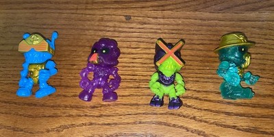 Lot Of (4)  Treasure X Mega Alien Dissection Action Figure Set Lot