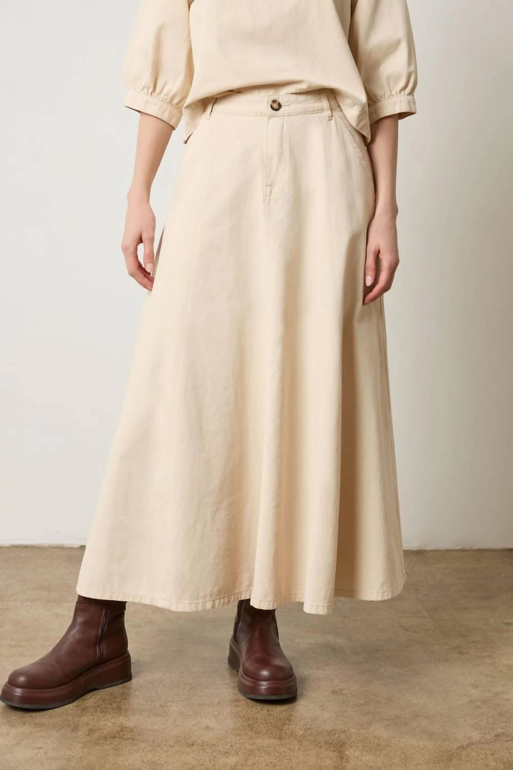 Lilla P Seamed Maxi Skirt Eggshell