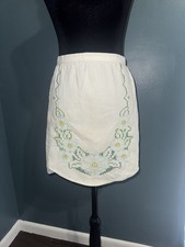 Vintage 1950s Hand Embroidered Cross Stitch Daisy Half Apron White Cotton