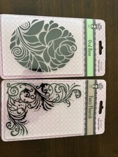 hot off the press Embossing Folder Lot Of 2 Oval Rose And Fancy Flourish
