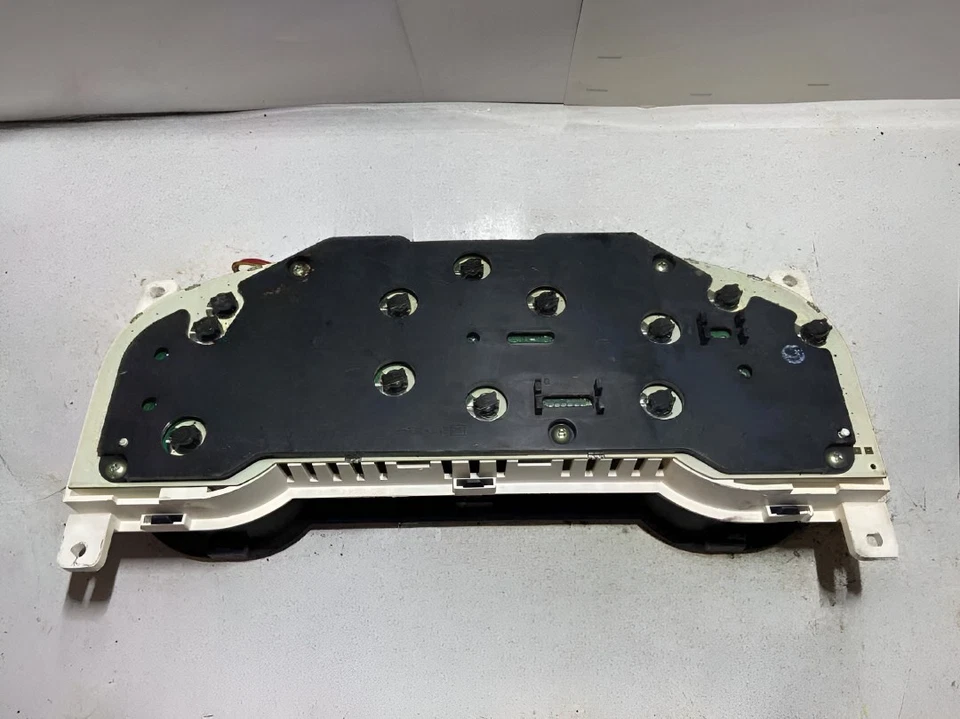 2002-2003 Nissan Altima 2.5L Speedometer Cluster 4 Cyl w/ABS w/LCD AT Oem - Imagem 2 de 4