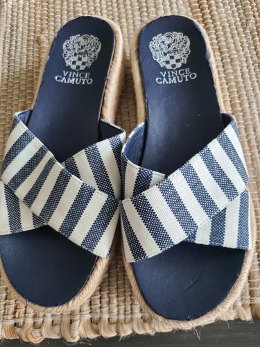 Vince Camuto Nautical Canvas Slip On Sandals Never Worn Sz 6 - Picture 2 of 5