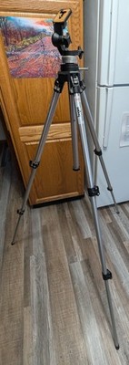 Bogen 3021 Professional Tripod
