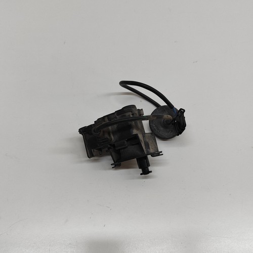 VW Golf MK7 5G1, BQ1, BE1, BE2 Kraftstofftankabdeckung 5C6810773H 31035444