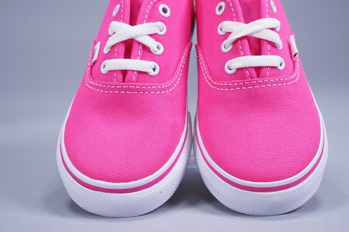 vans authentic neon pink